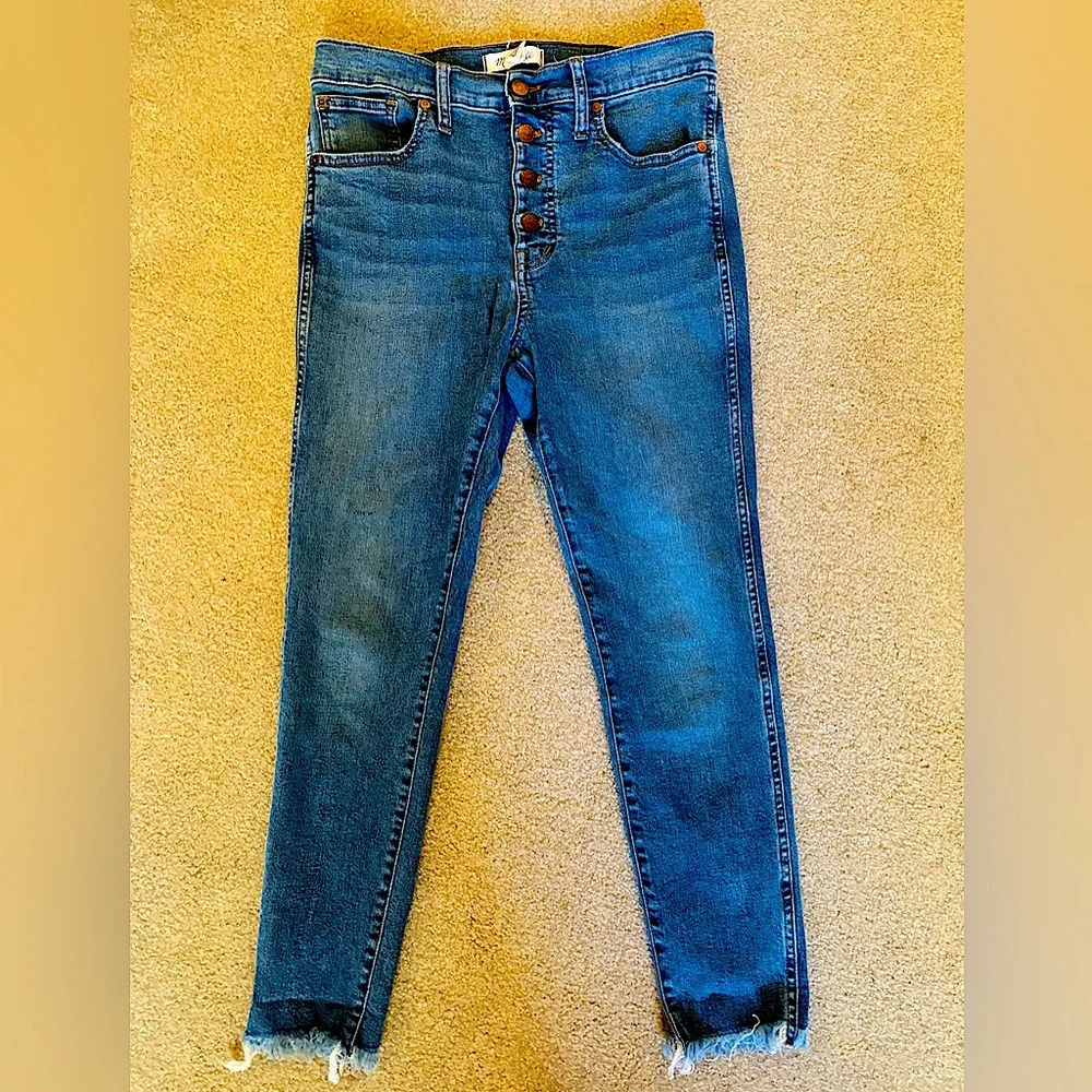 Madewell button fly 10” high waisted frayed hem jeans size 29P EUC!